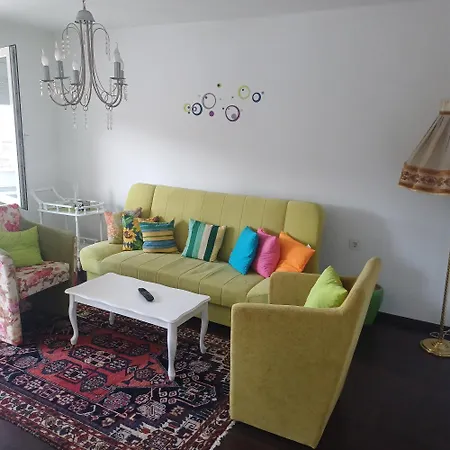 Dina Apartments Sarajevo Apartment *